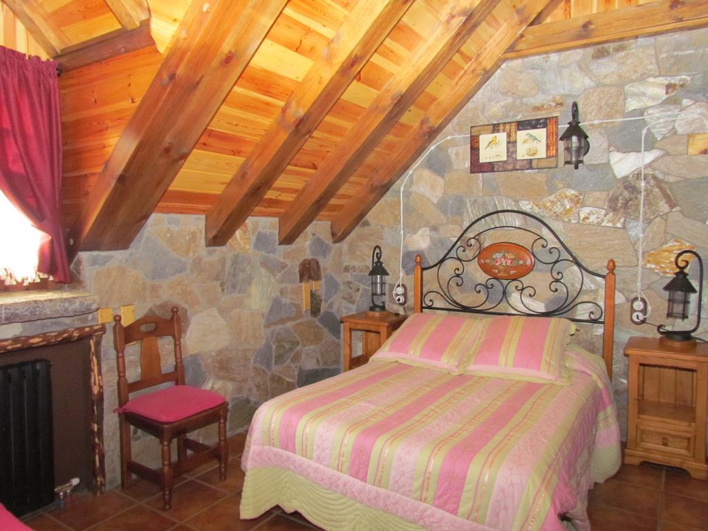 Casa Rural Fontamil Gistaín Oda fotoğraf